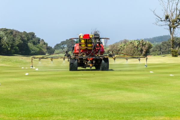 Golf Course Lawn Care in Huntington Station